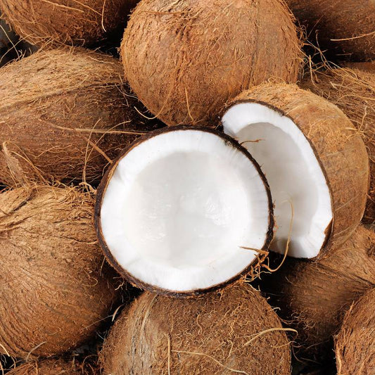 La Noix de coco entière