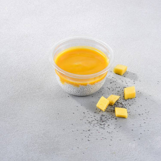 Le Pudding de chia, coco et coulis de mangue